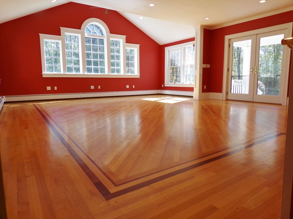 453 Hanlon Road Holliston, MA 01746 - Photo 9 of 30 Gallery Image 9