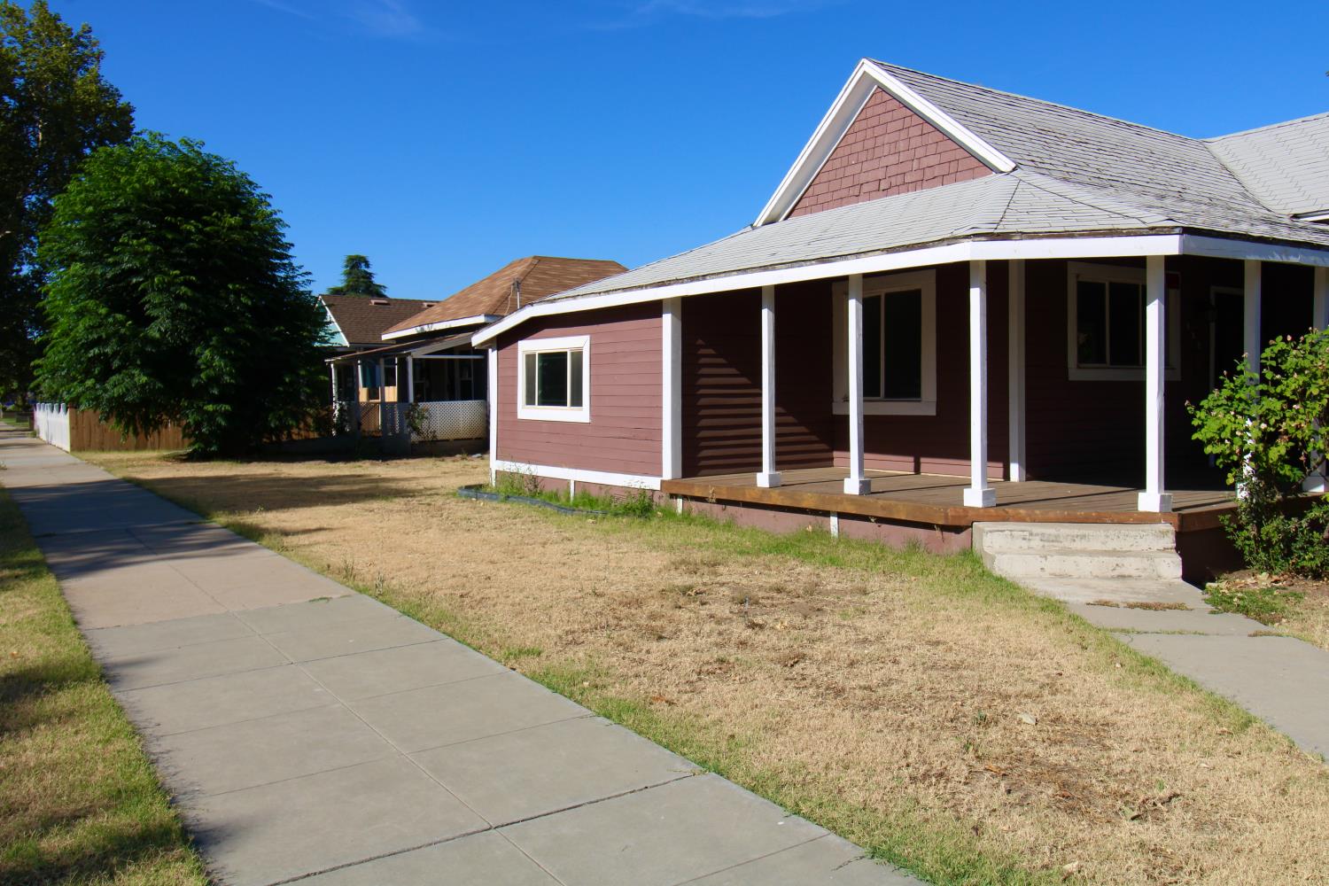 432 4th Street Clovis, CA 93612 - Photo 29 of 47
