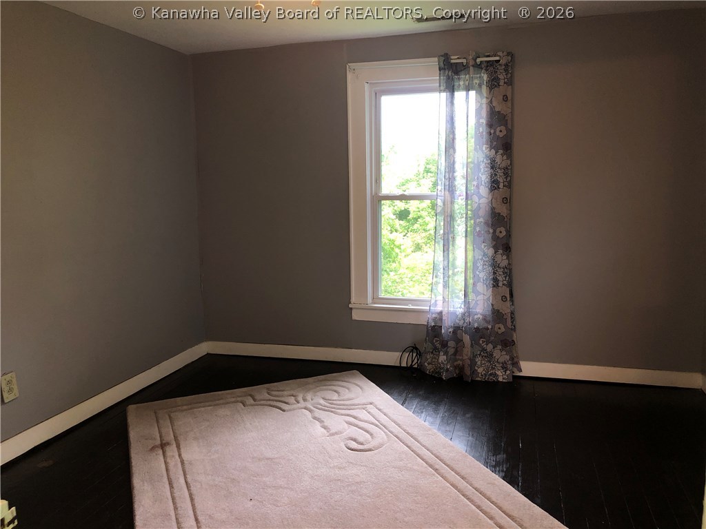 5280 Elk River Road North Elkview, WV 25071 - Photo 10 of 15 Gallery Image 10