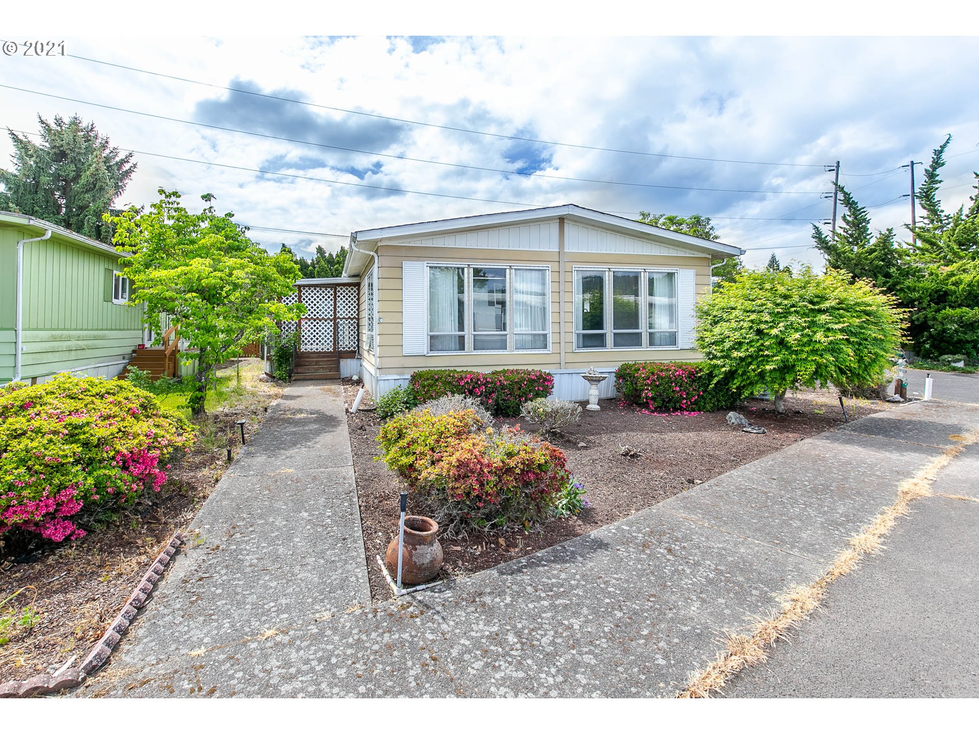 3530 Game Farm Road, Unit 39 Springfield, OR 97477 - Photo 1 of 28