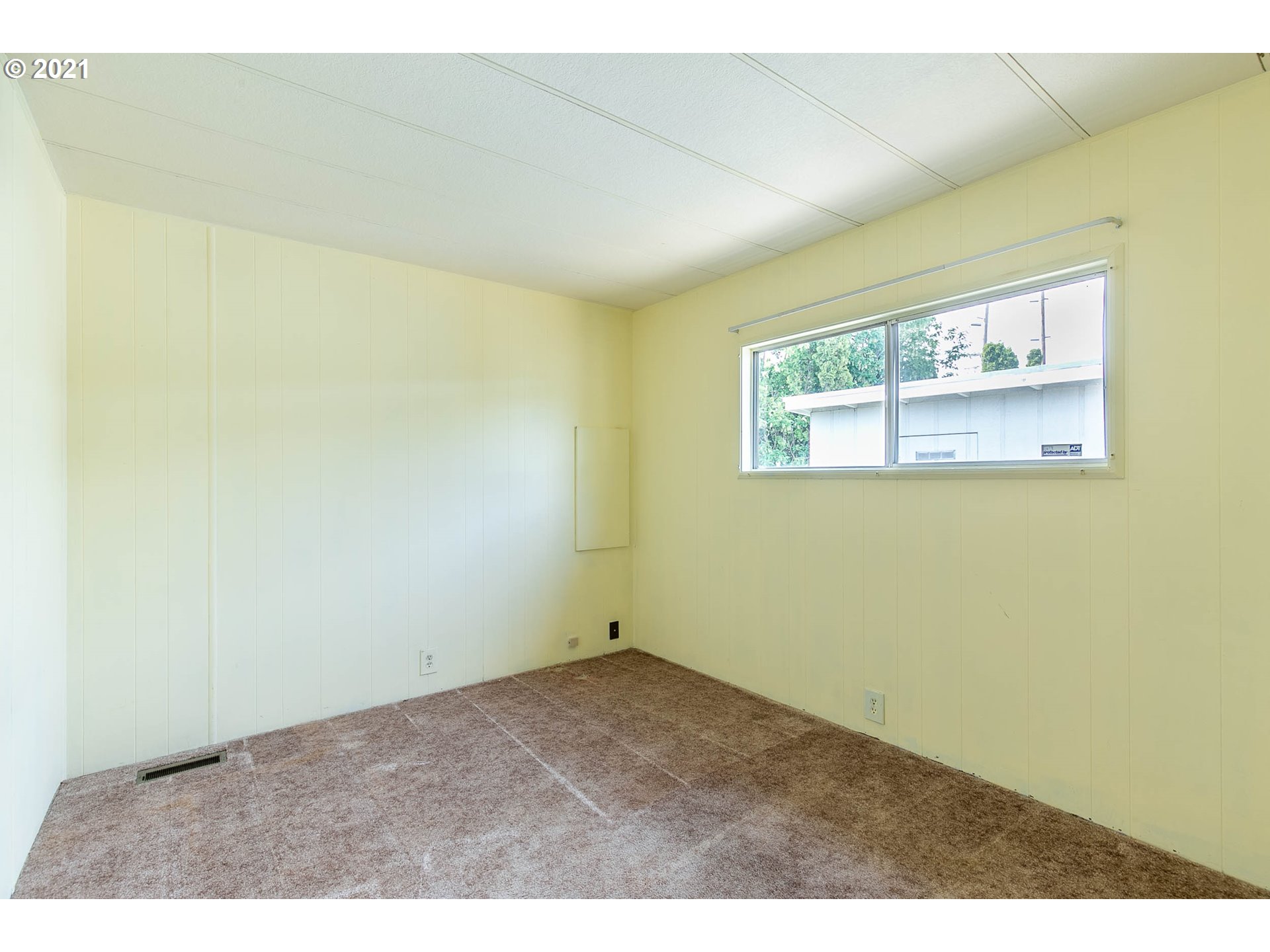 3530 Game Farm Road, Unit 39 Springfield, OR 97477 - Photo 23 of 28
