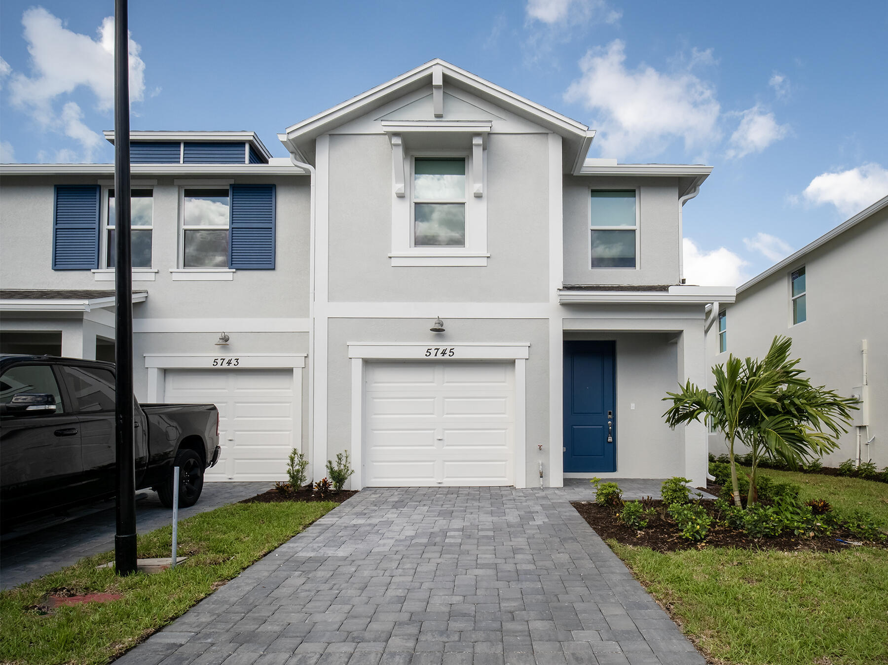5745 Southeast Edgewater Circle Stuart, FL 34997 - Photo 32 of 38 P1078925-HDR-LS-EDIT-2