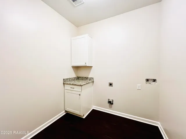 $2,100 | 18044 Terraceside Drive, Prairieville, LA 70769