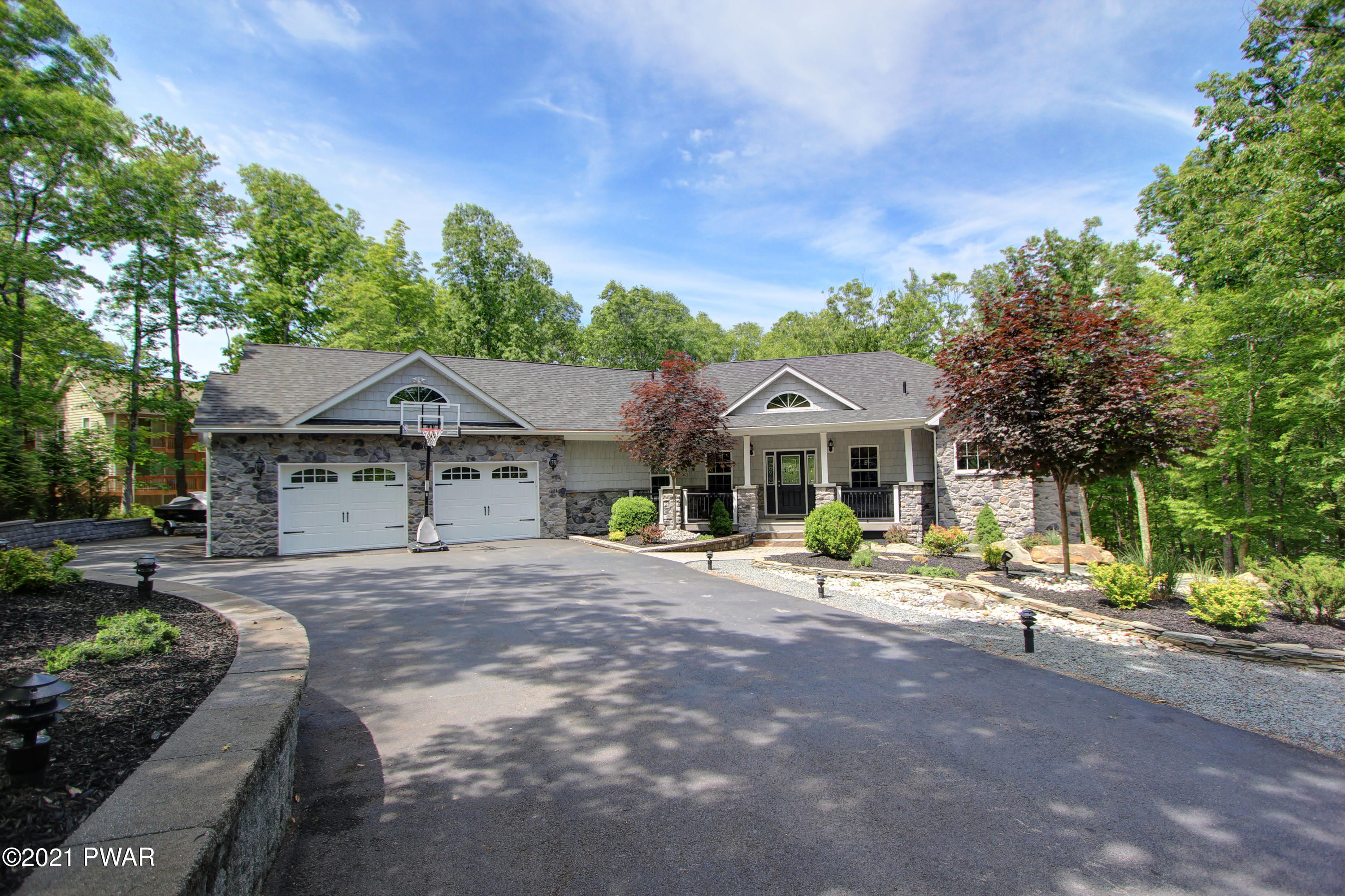 320 Lakeview Road Lackawaxen, PA 18435 - Photo 1 of 57 320 West Lakeview 1