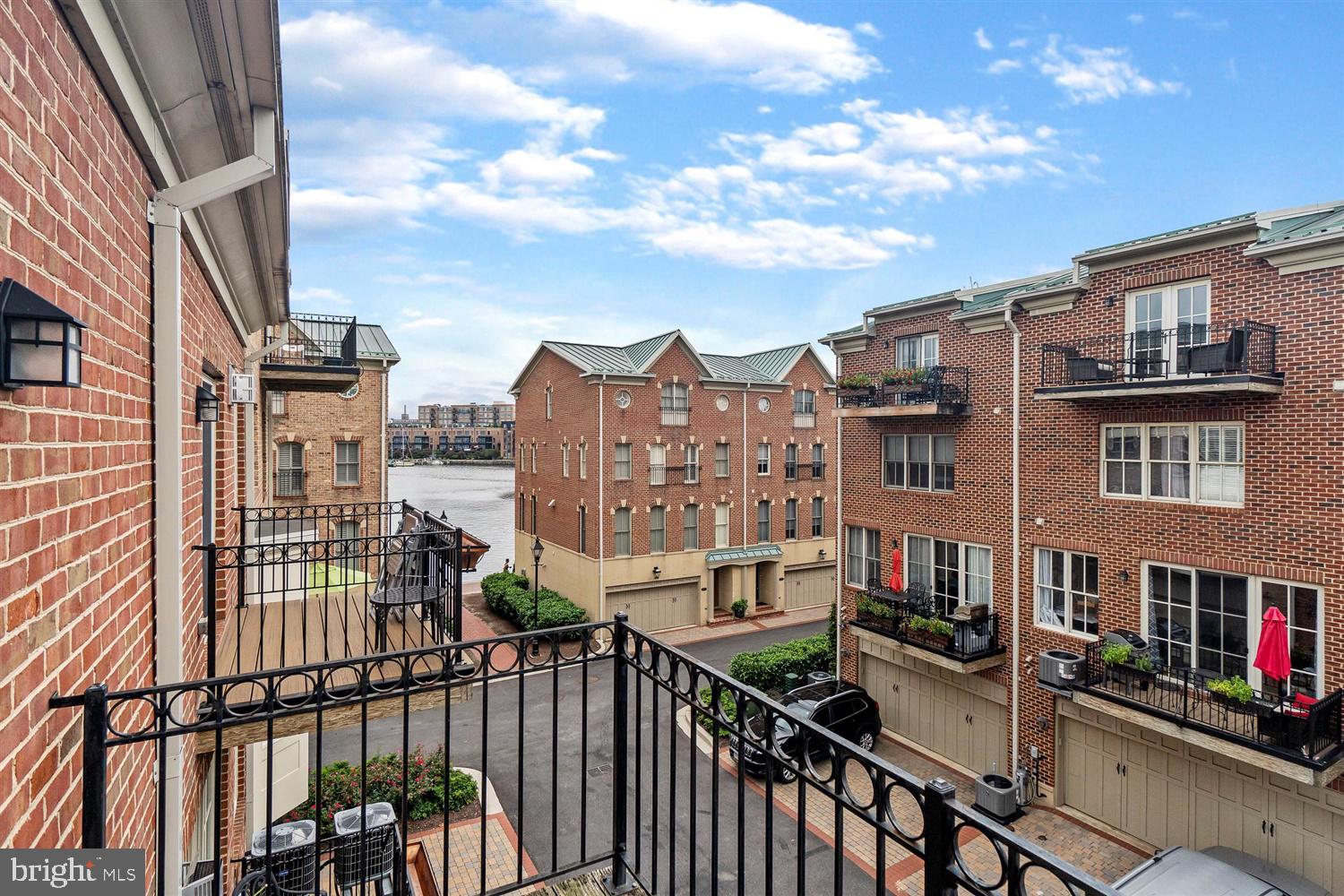 2331 Boston Street, Unit 3 Baltimore, MD 21224 - Photo 27 of 33 Master suite balcony
