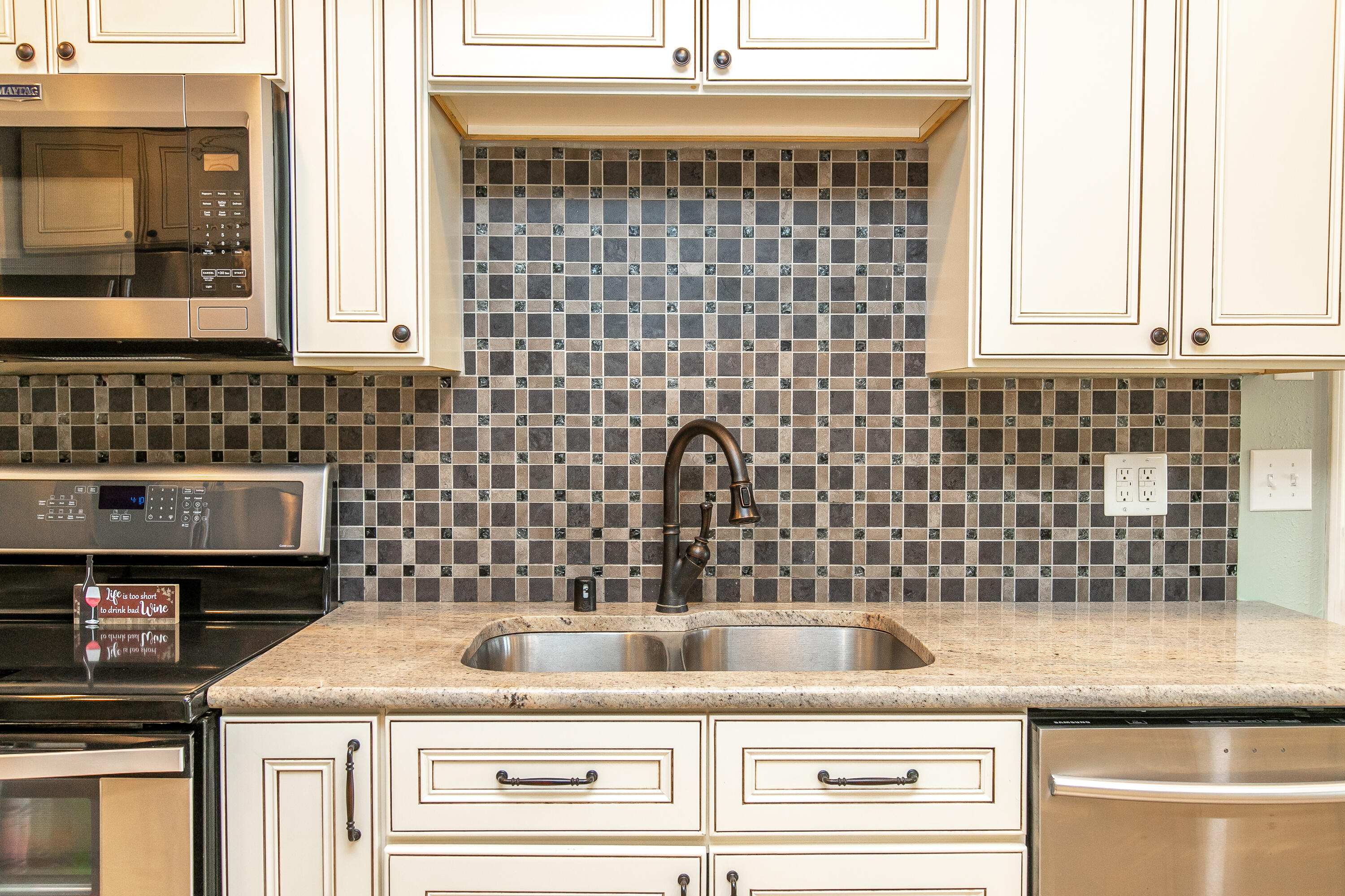 3561 Lexington Road Richmond, KY 40475 - Photo 17 of 48 2-13