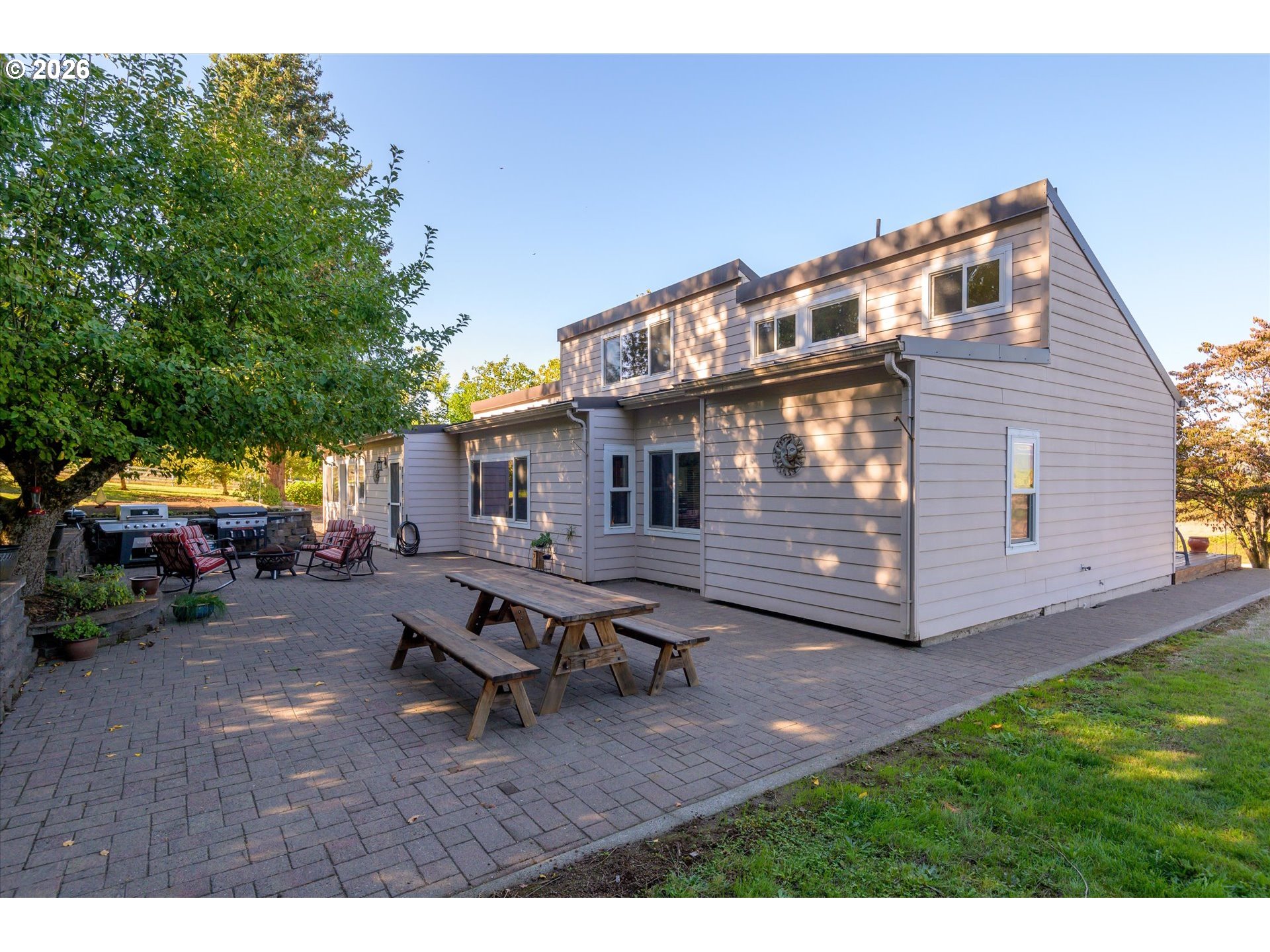 36189 Highway 58 Pleasant Hill, OR 97455 - Photo 2 of 46