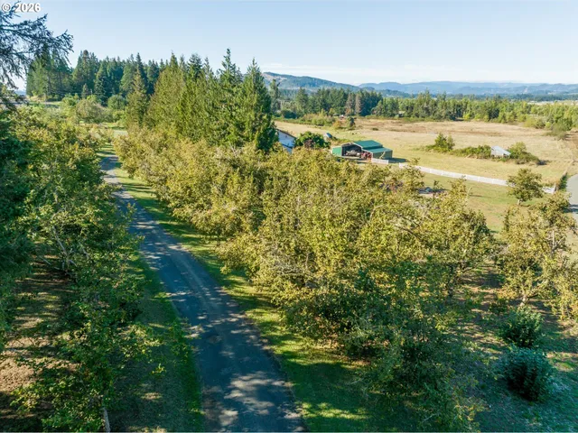 $749,900 | 36189 Highway 58, Pleasant Hill, OR 97455