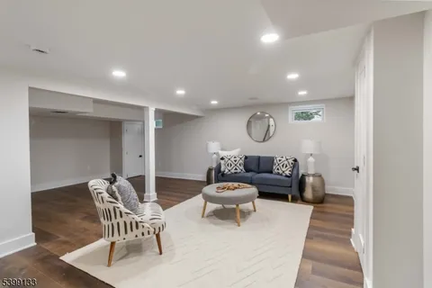 $1,190,000 | 6 Kenneth Court, Florham Park, NJ 07932