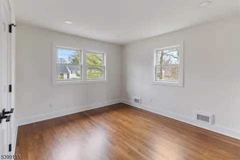 $1,190,000 | 6 Kenneth Court, Florham Park, NJ 07932