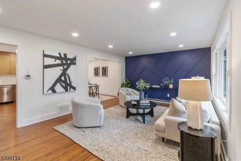 $1,190,000 | 6 Kenneth Court, Florham Park, NJ 07932