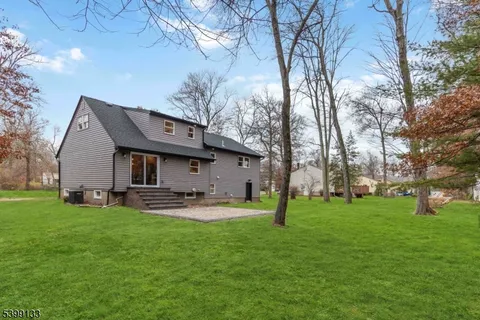 $1,190,000 | 6 Kenneth Court, Florham Park, NJ 07932