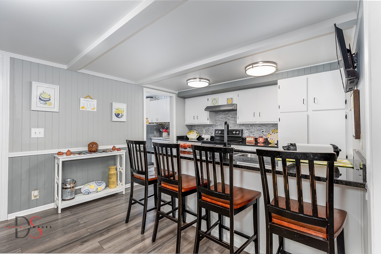 527 East Main Street Ottawa, IL 61350 - Photo 18 of 44 a kitchen with a table chairs sink and cabinets