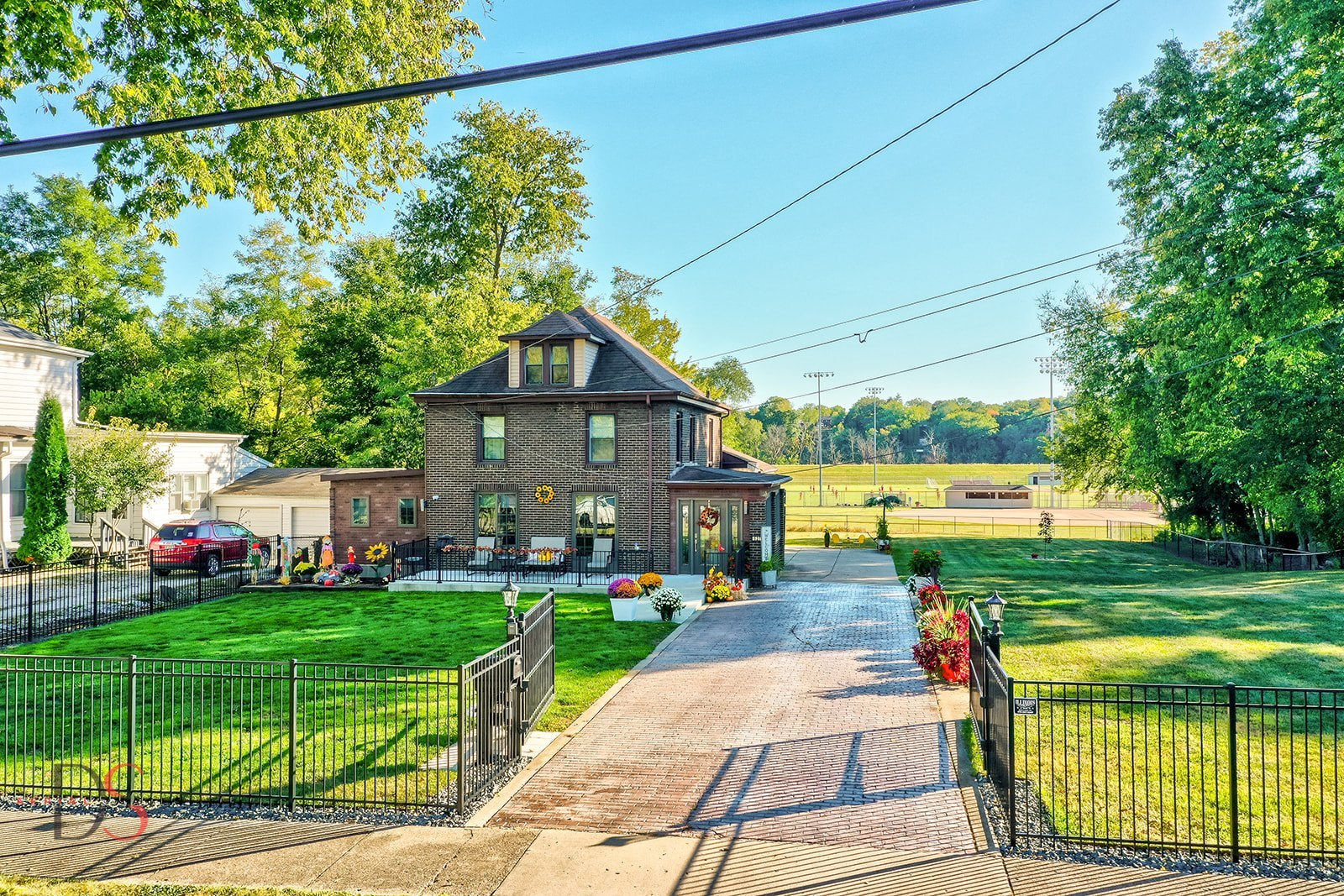 527 East Main Street Ottawa, IL 61350 - Photo 2 of 44 a view of a house with a yard and a patio
