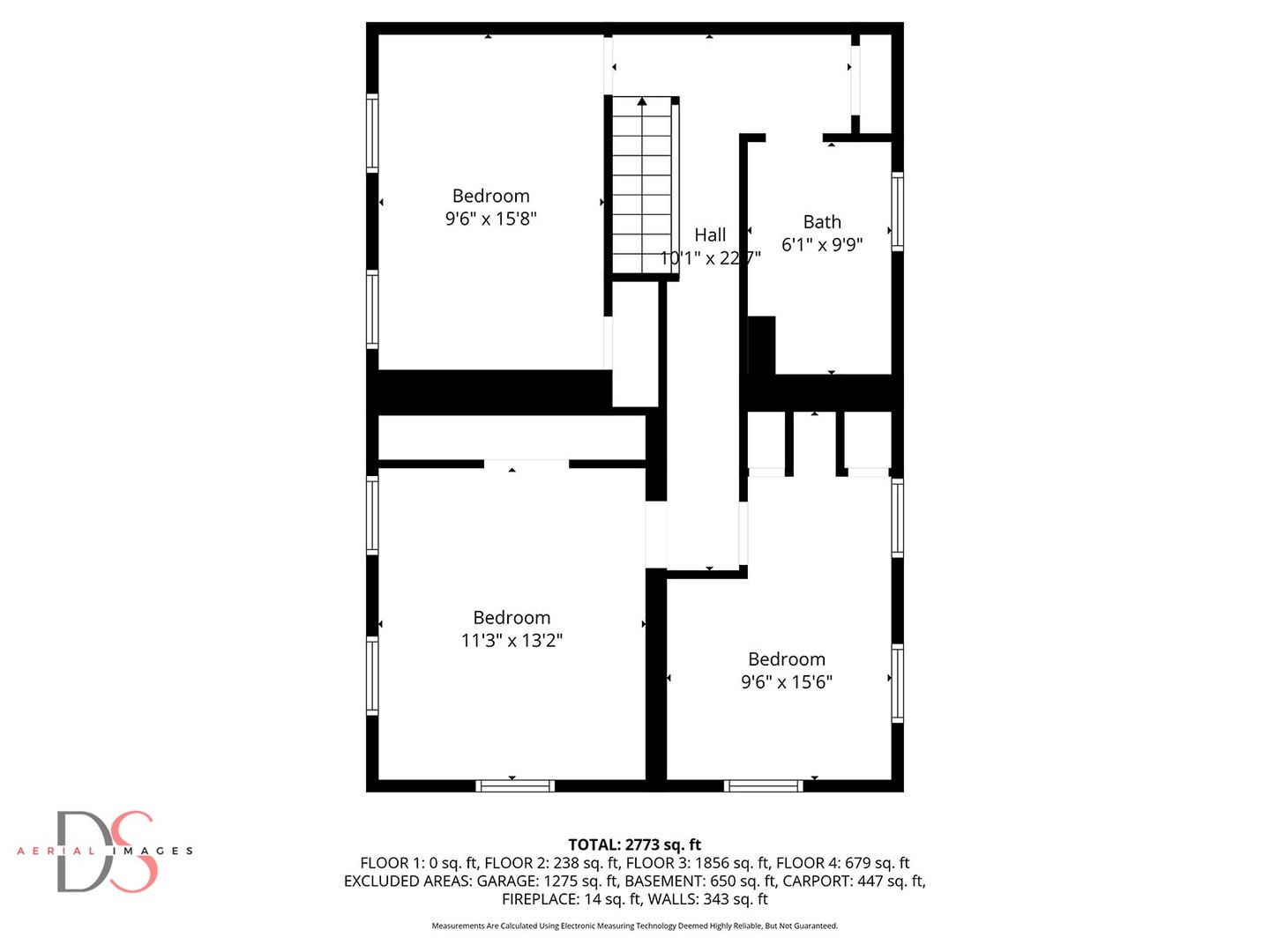 527 East Main Street Ottawa, IL 61350 - Photo 43 of 44 a picture of floor with a white wall and picture