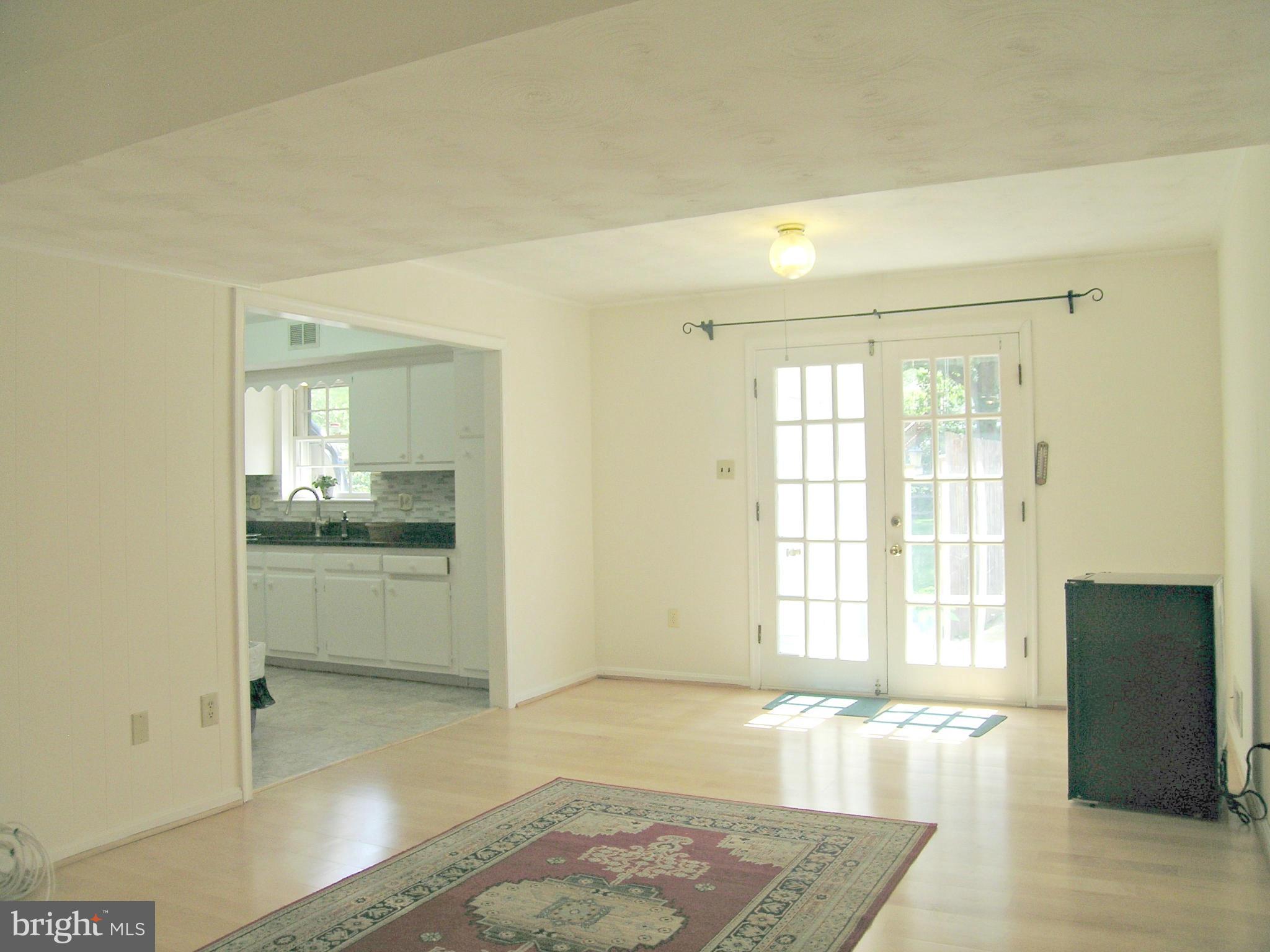 8009 Falstaff Road McLean, VA 22102 - Photo 12 of 24 Family Room