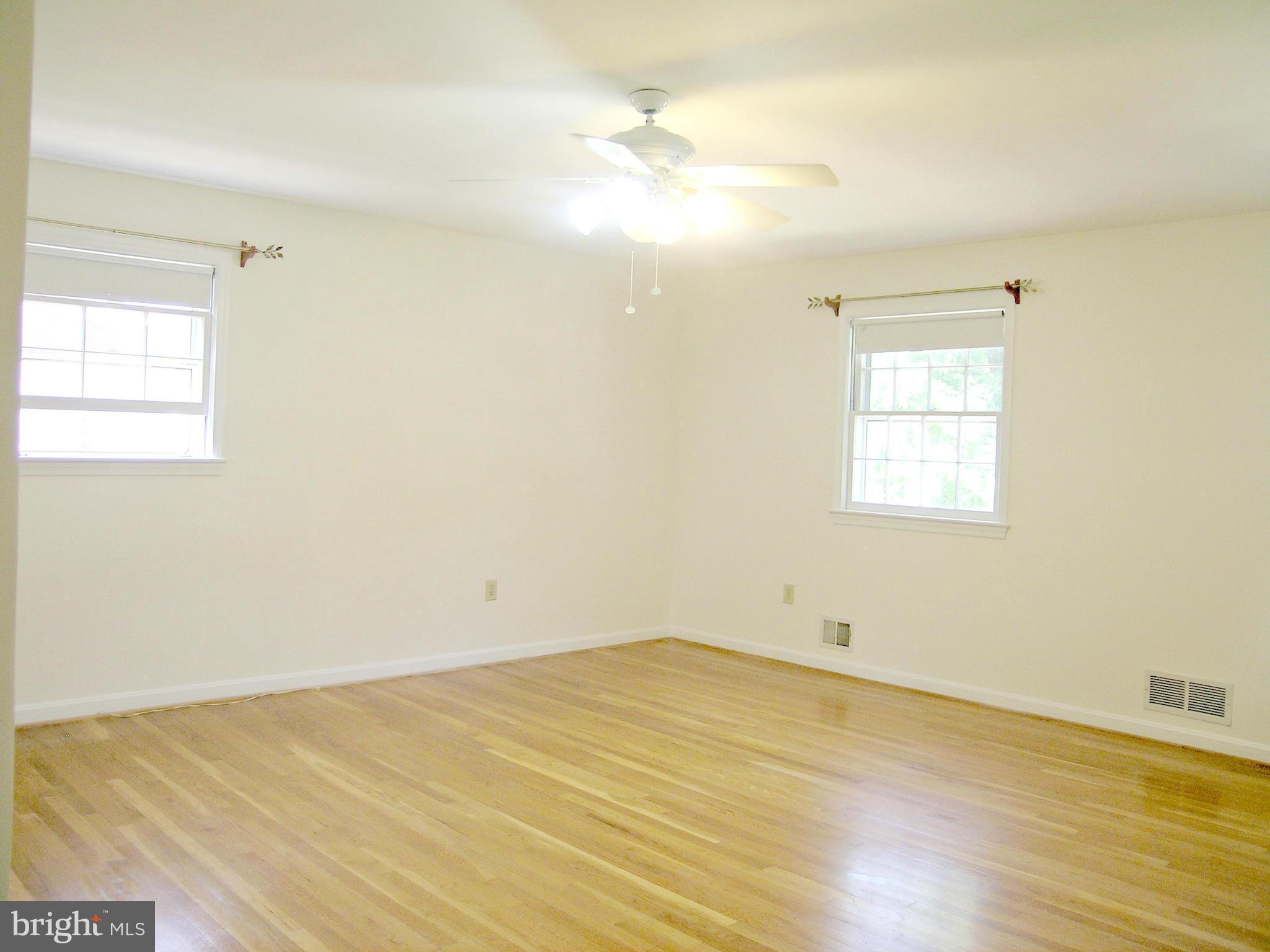 8009 Falstaff Road McLean, VA 22102 - Photo 19 of 24 Bedroom (Master)