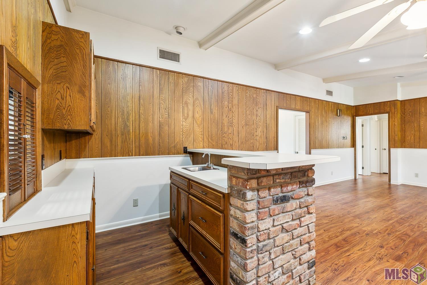 12829 Deerpath Way Baton Rouge, LA 70816 - Photo 5 of 24