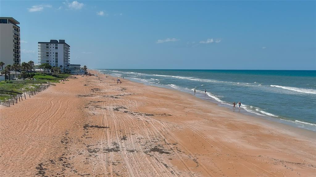 8 Ocean Dunes Drive Ormond Beach, FL 32176 - Photo 46 of 55 a view of a lake with a beach