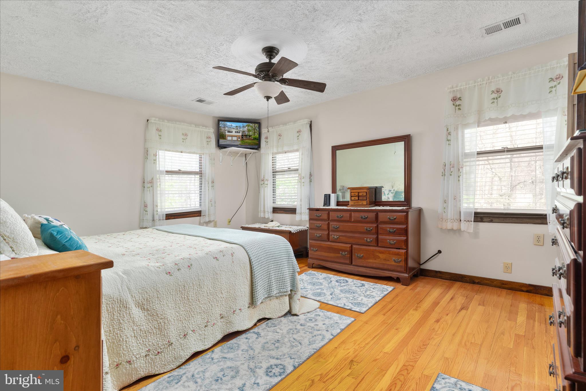 3691 Green Spring Road Winchester, VA 22603 - Photo 15 of 66