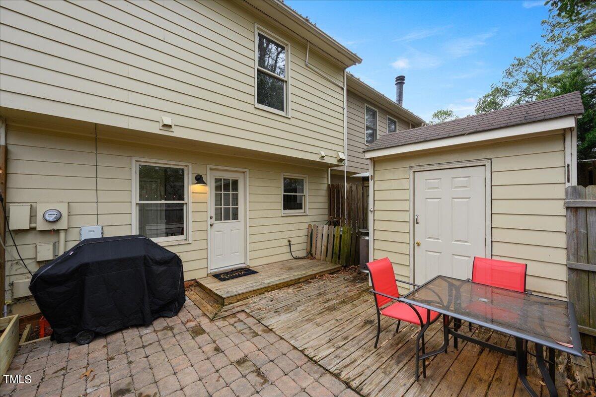 5662 Hamstead Crossing Raleigh, NC 27612 - Photo 29 of 31 29-- 30