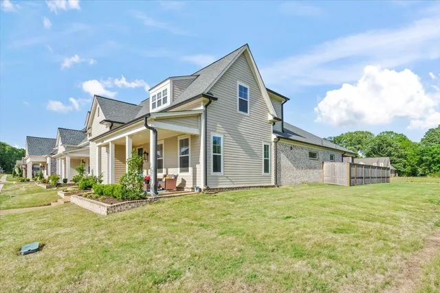 $599,900 | 428 Catawba Valley Drive, Collierville, TN 38017