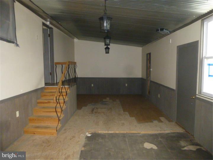 437 Frystown Road Myerstown, PA 17067 - Photo 11 of 15 Gallery Image 11