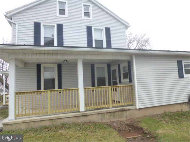 437 Frystown Road Myerstown, PA 17067 - Photo 3 of 15 Gallery Image 3