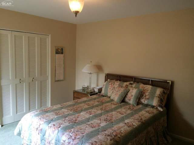 7055 Brewer Road Flint, MI 48507 - Photo 24 of 33 21181298-24.JPG