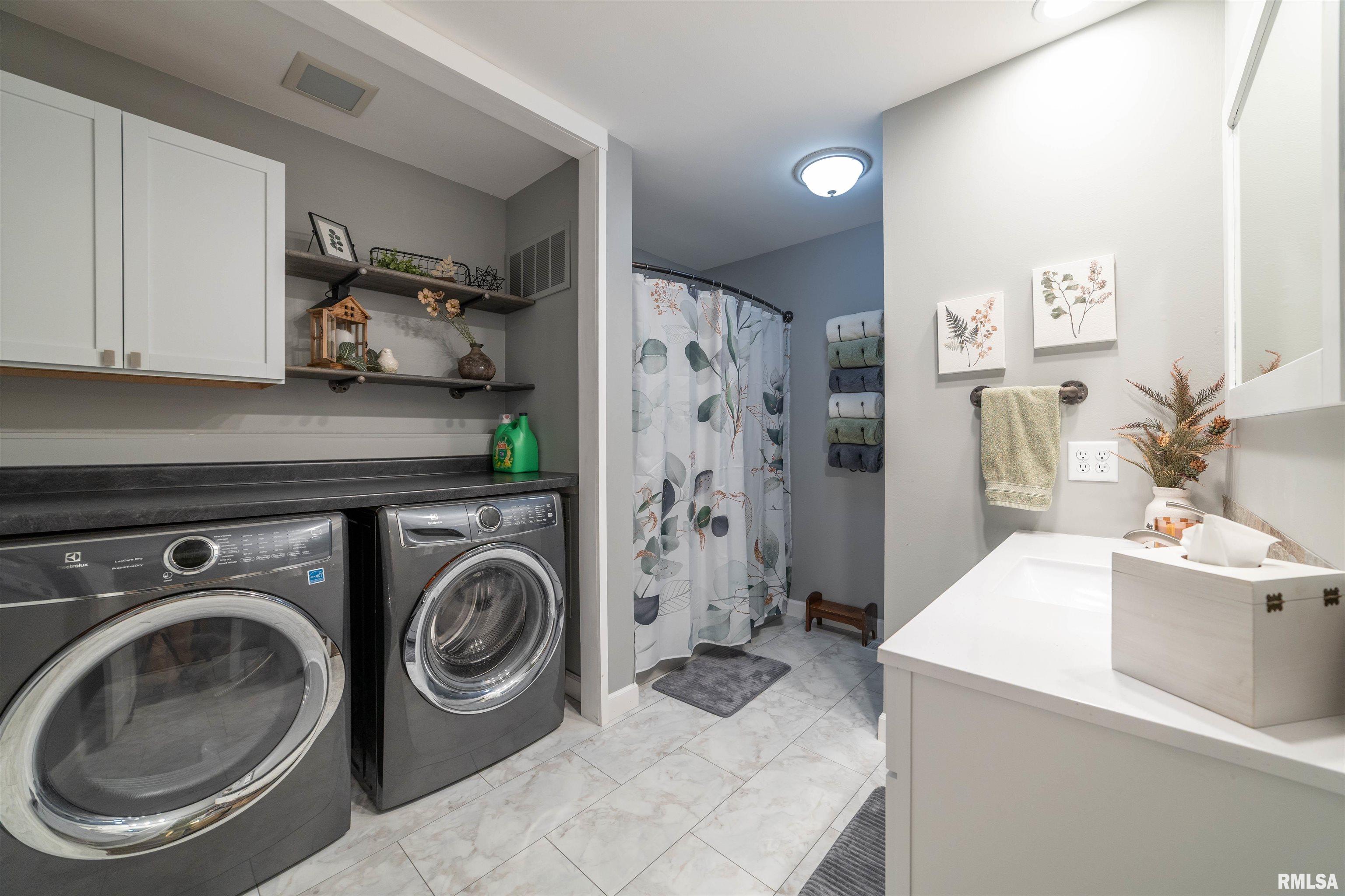 1006 Abbey Ridge Court Quincy, IL 62305 - Photo 24 of 62