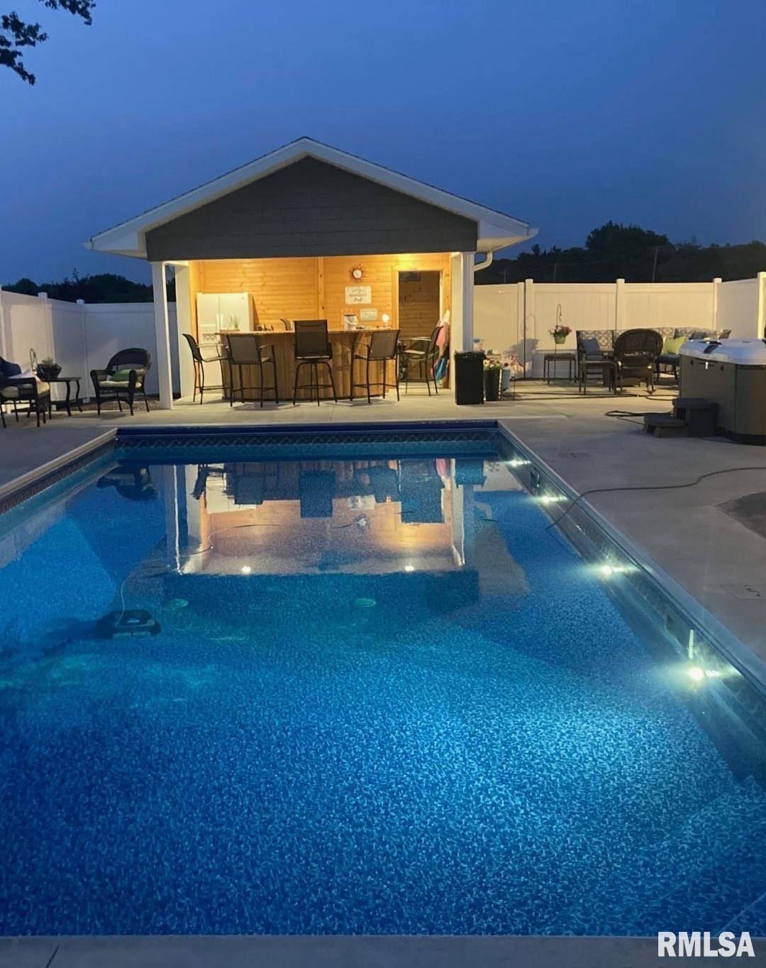 1006 Abbey Ridge Court Quincy, IL 62305 - Photo 44 of 62