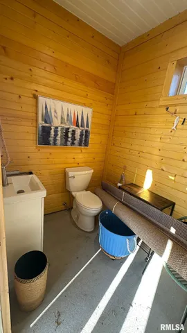 $595,000 | 1006 Abbey Ridge Court, Quincy, IL 62305