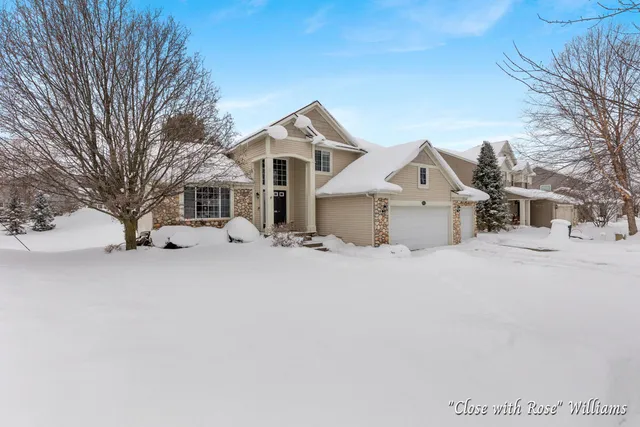 $548,800 | 8531 Twin Lakes Drive, Jenison, MI 49428