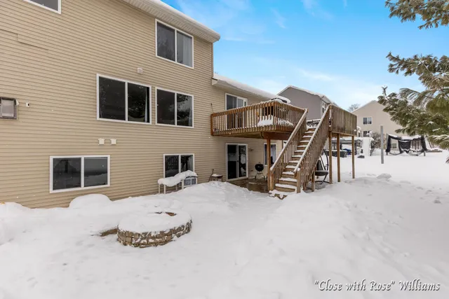 $548,800 | 8531 Twin Lakes Drive, Jenison, MI 49428