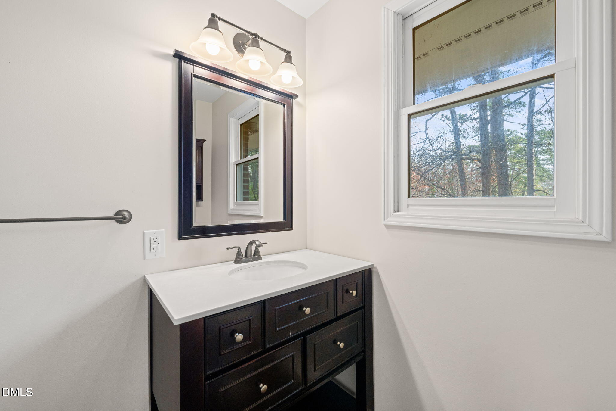 15 Abbey Road Chapel Hill, NC 27516 - Photo 23 of 42