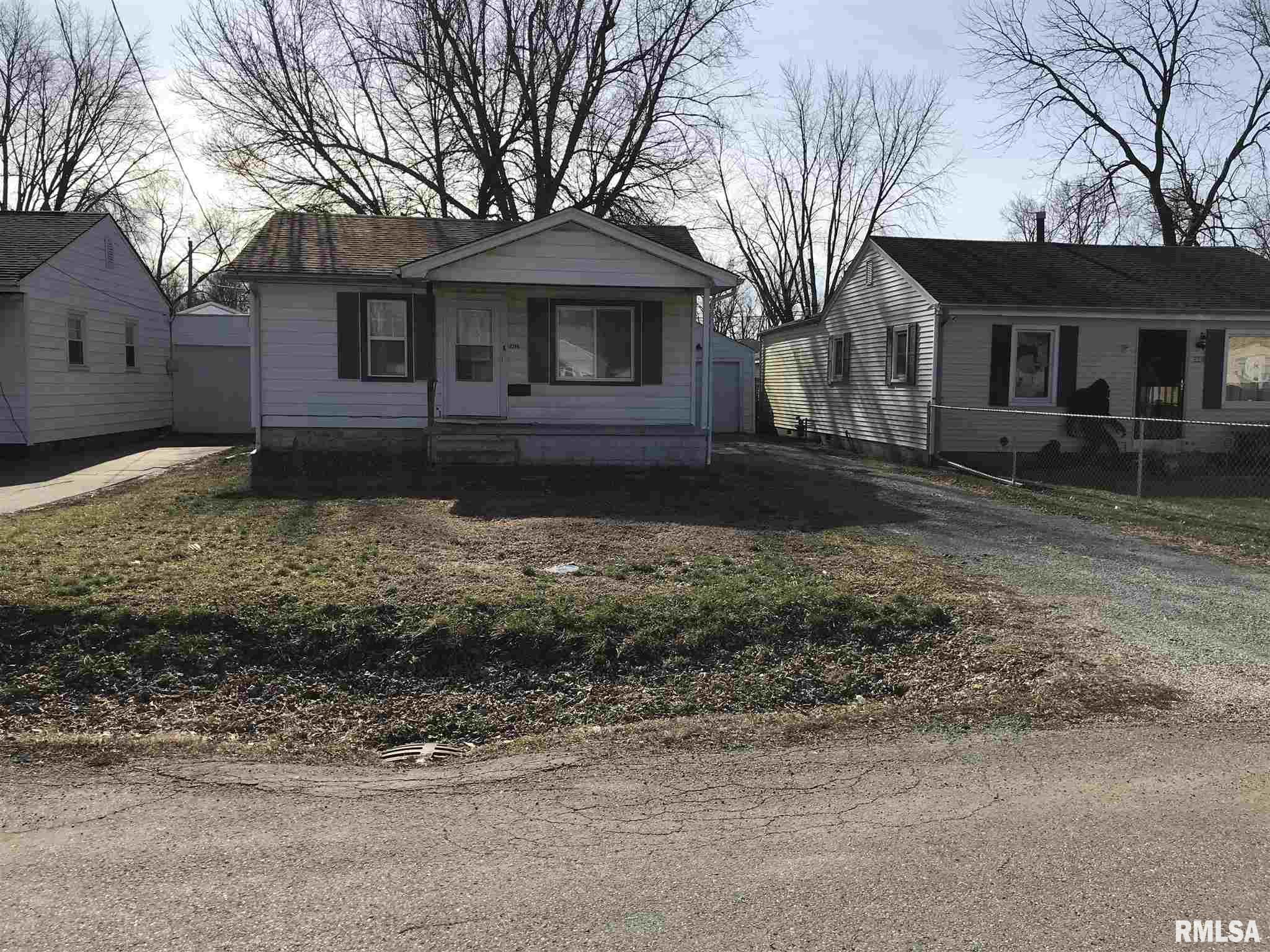 2240 East Cincinnati Street Springfield, IL 62702 - Photo 1 of 16 Gallery Image 1