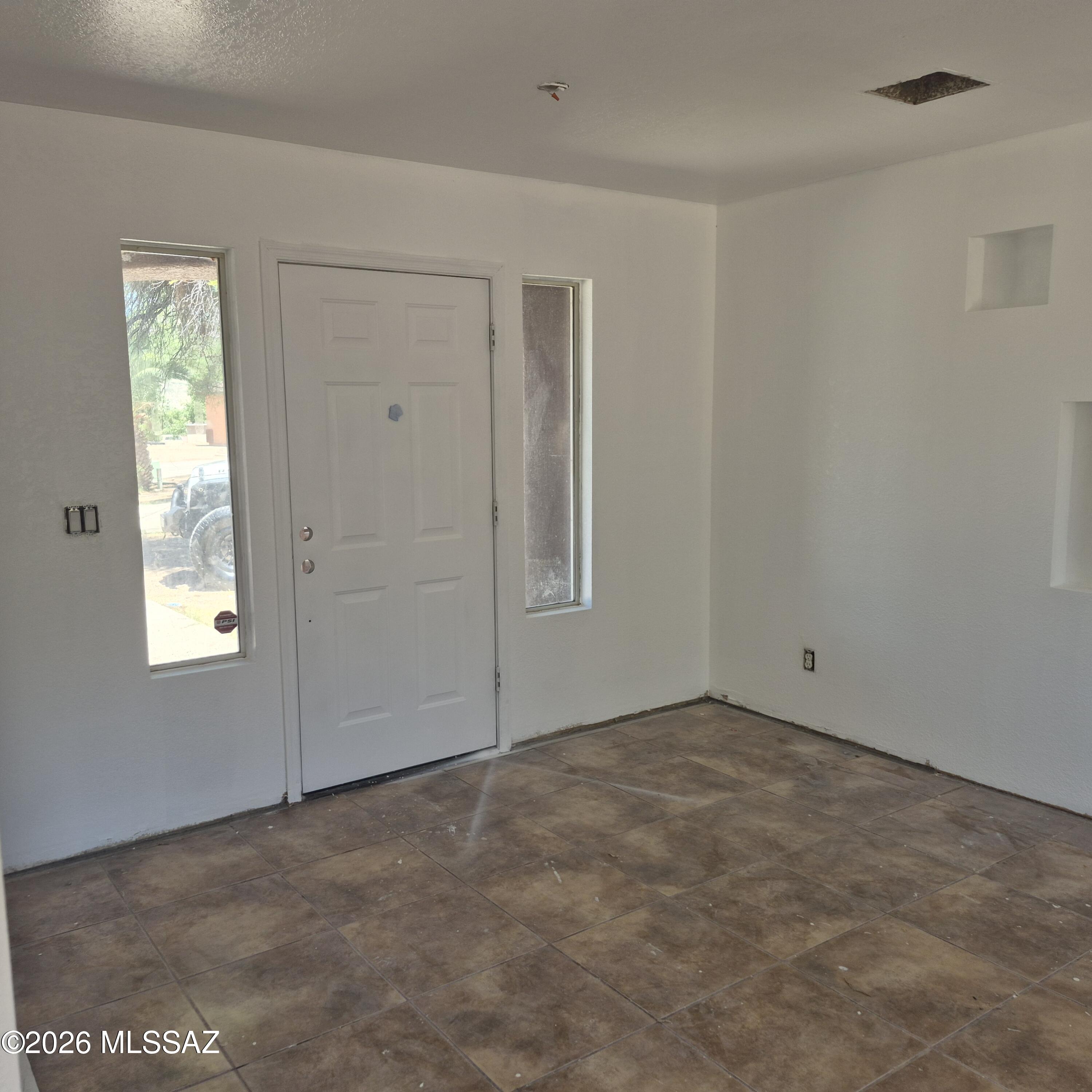 489 Alondra Court Rio Rico, AZ 85648 - Photo 9 of 12