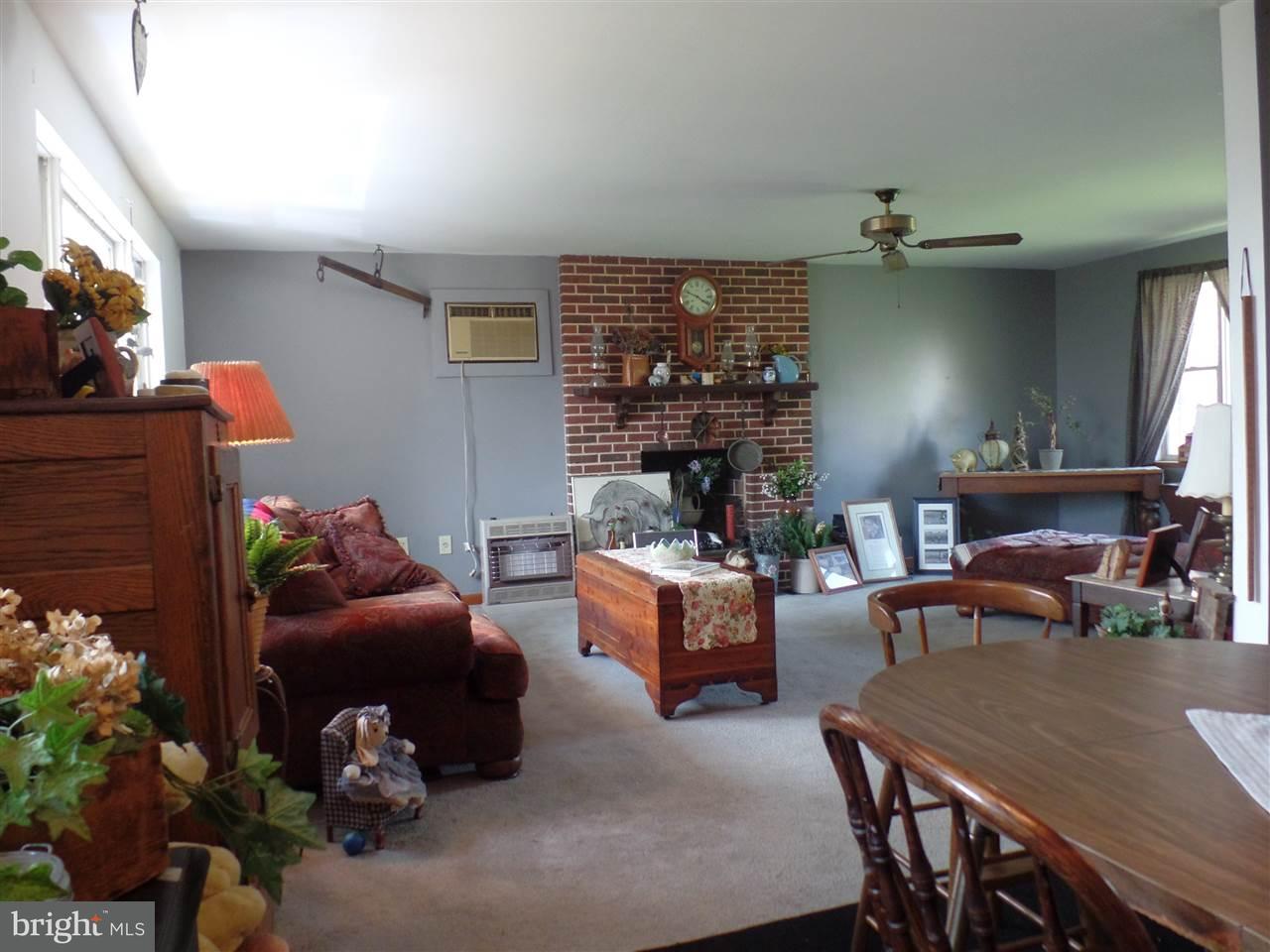 216 Tulane Road Hummelstown, PA 17036 - Photo 7 of 25 Gallery Image 7
