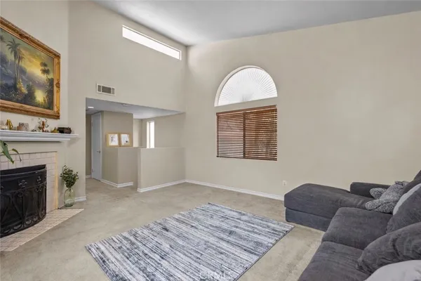 $499,900 | 25258 Steinbeck Avenue, Unit F, Stevenson Ranch, CA 91381