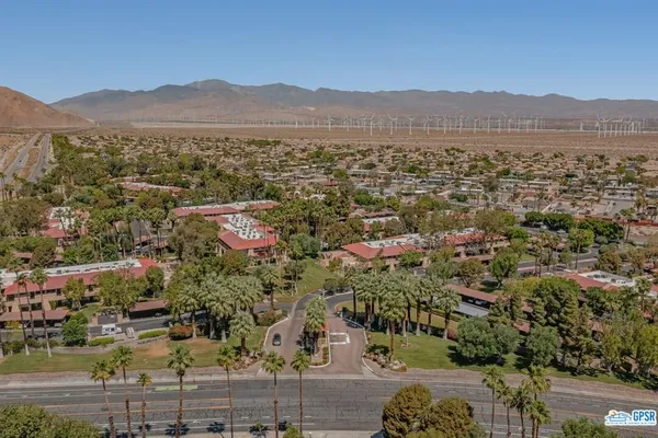 $149,999 | 2810 North Arcadia Court, Unit 111, Palm Springs, CA 92262