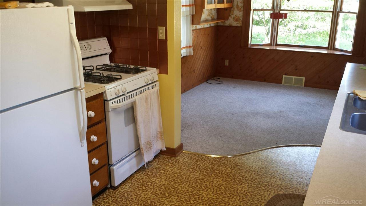 1240 Harding Avenue Rochester Hills, MI 48307 - Photo 5 of 14