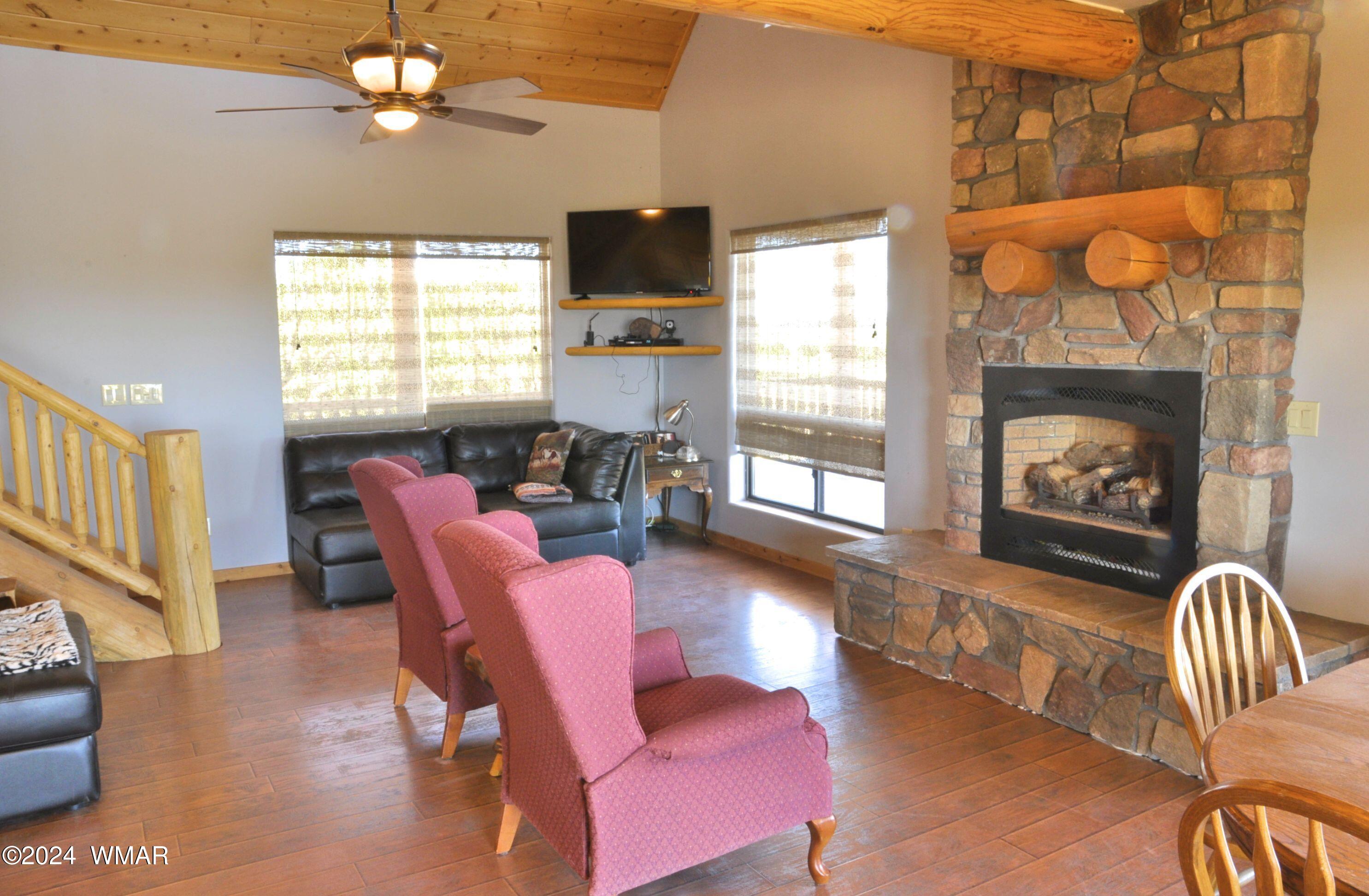 7 N9017 Concho, AZ 85924 - Photo 13 of 68 40
