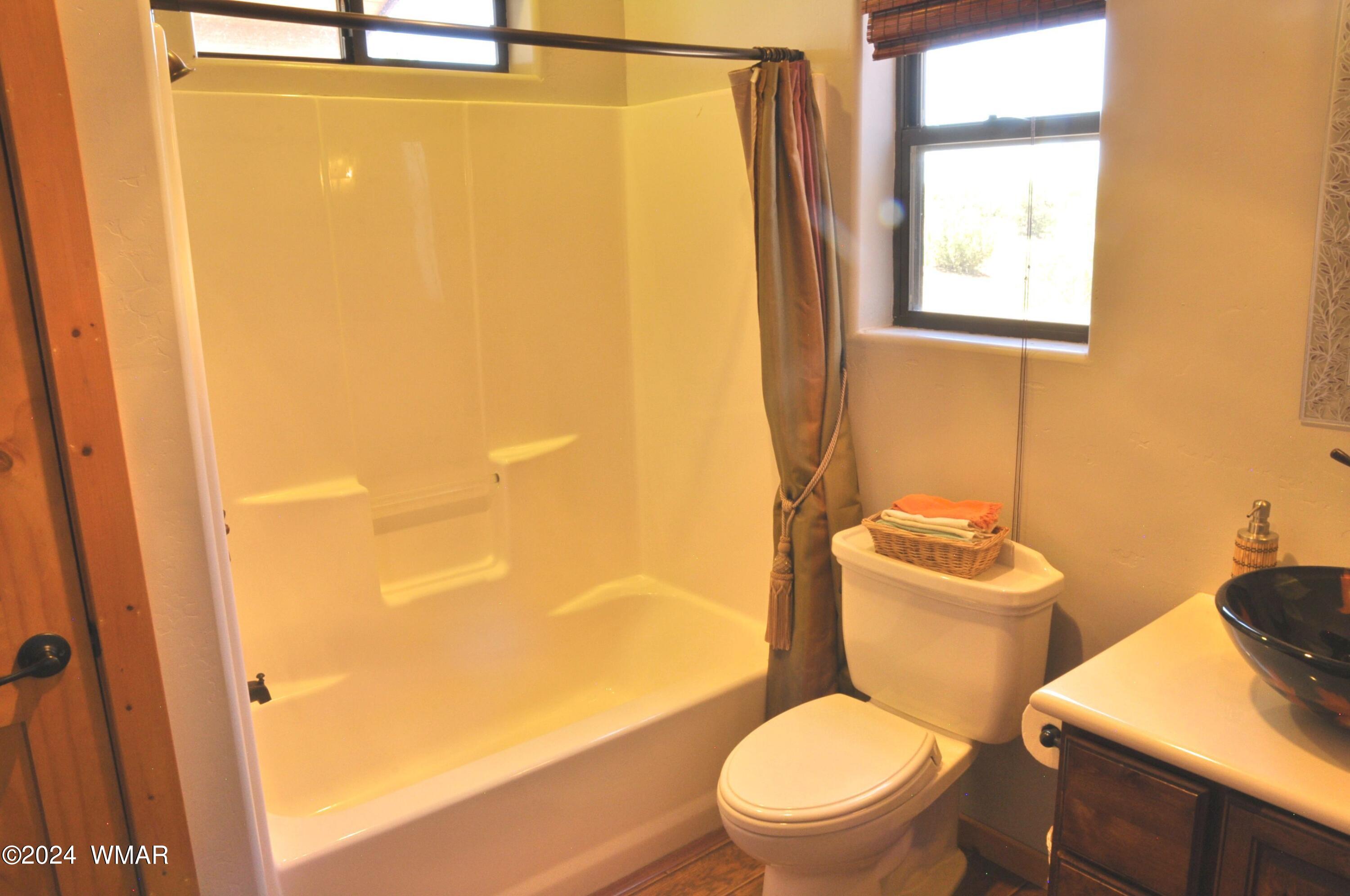 7 N9017 Concho, AZ 85924 - Photo 10 of 68 44