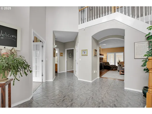 $699,900 | 620 Barbary Court, Gladstone, OR 97027