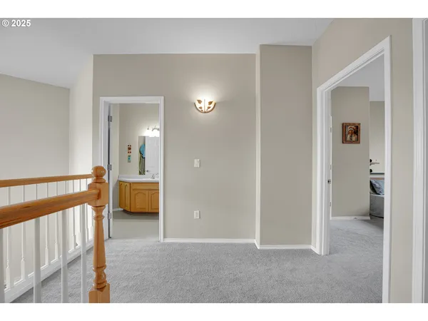 $699,900 | 620 Barbary Court, Gladstone, OR 97027