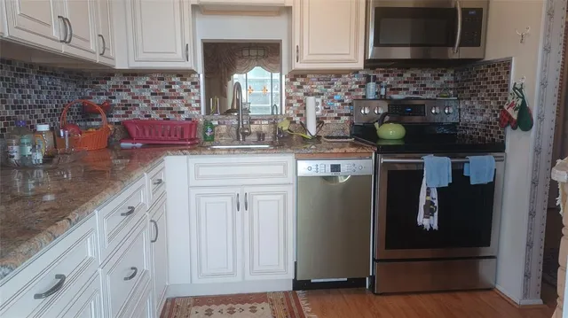 $1,550 | 2191 Northeast 1st Court, Unit 202, Boynton Beach, FL 33435