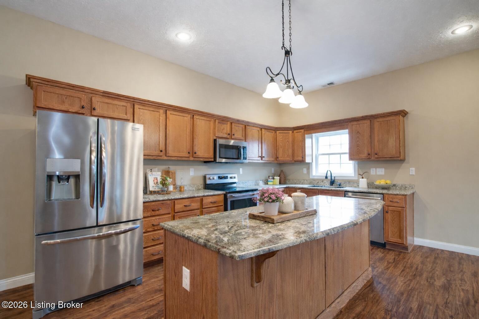 1096 Eastview Road Cecilia, KY 42724 - Photo 25 of 99 25