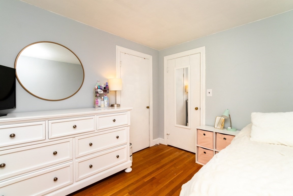 77 Clinton Road Weymouth, MA 02189 - Photo 17 of 38