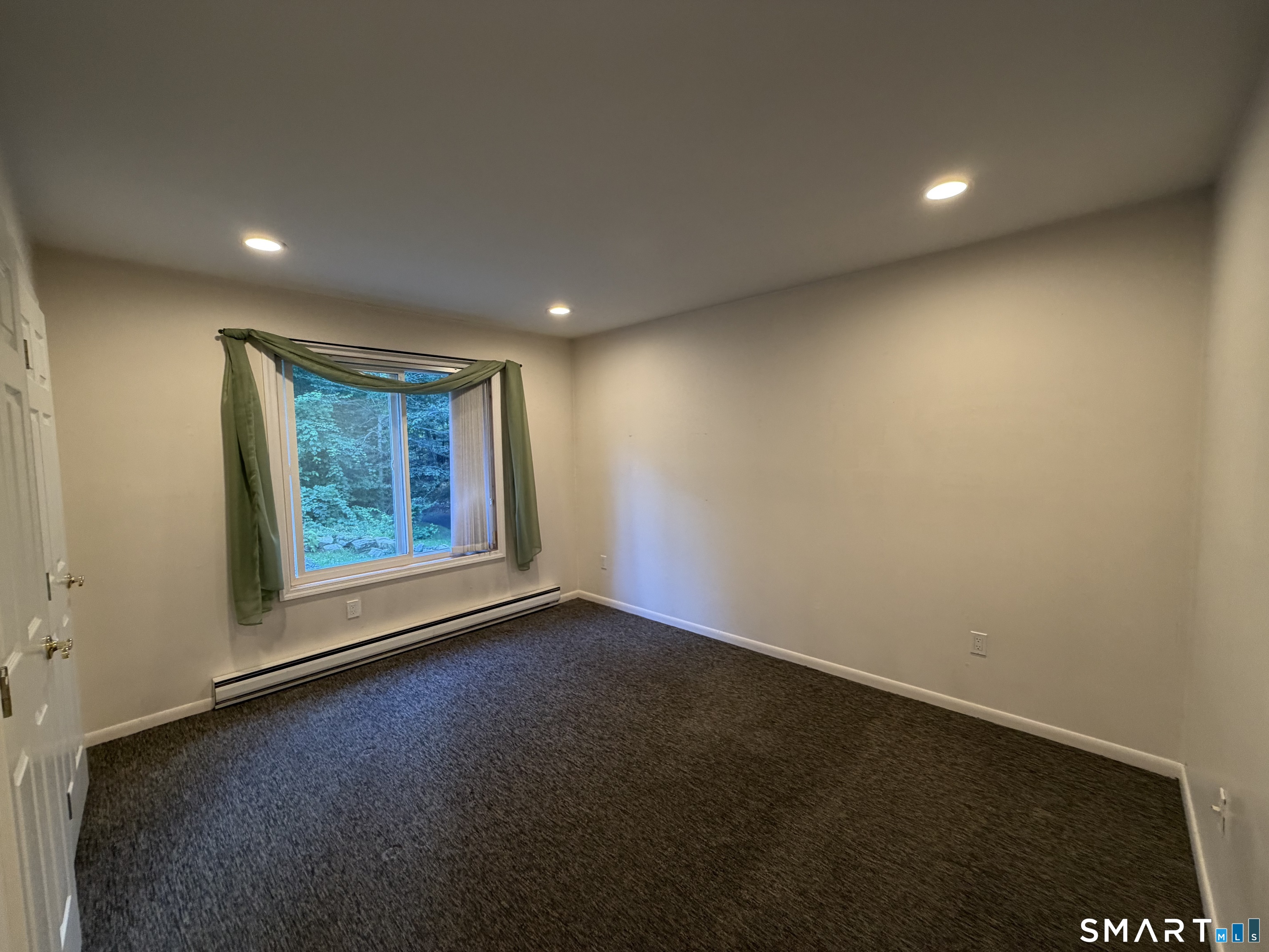 8 Cawdor Burn Road, Unit A Brookfield, CT 06804 - Photo 7 of 15 Gallery Image 7