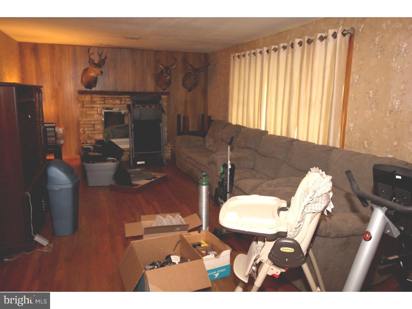 275 Rutgers Avenue Hamilton, NJ 08619 - Photo 8 of 10